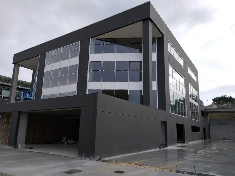 Istituto Giordano – fase di lavorazione in cantiere