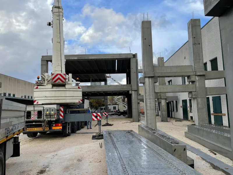 Istituto Giordano – fase di lavorazione in cantiere