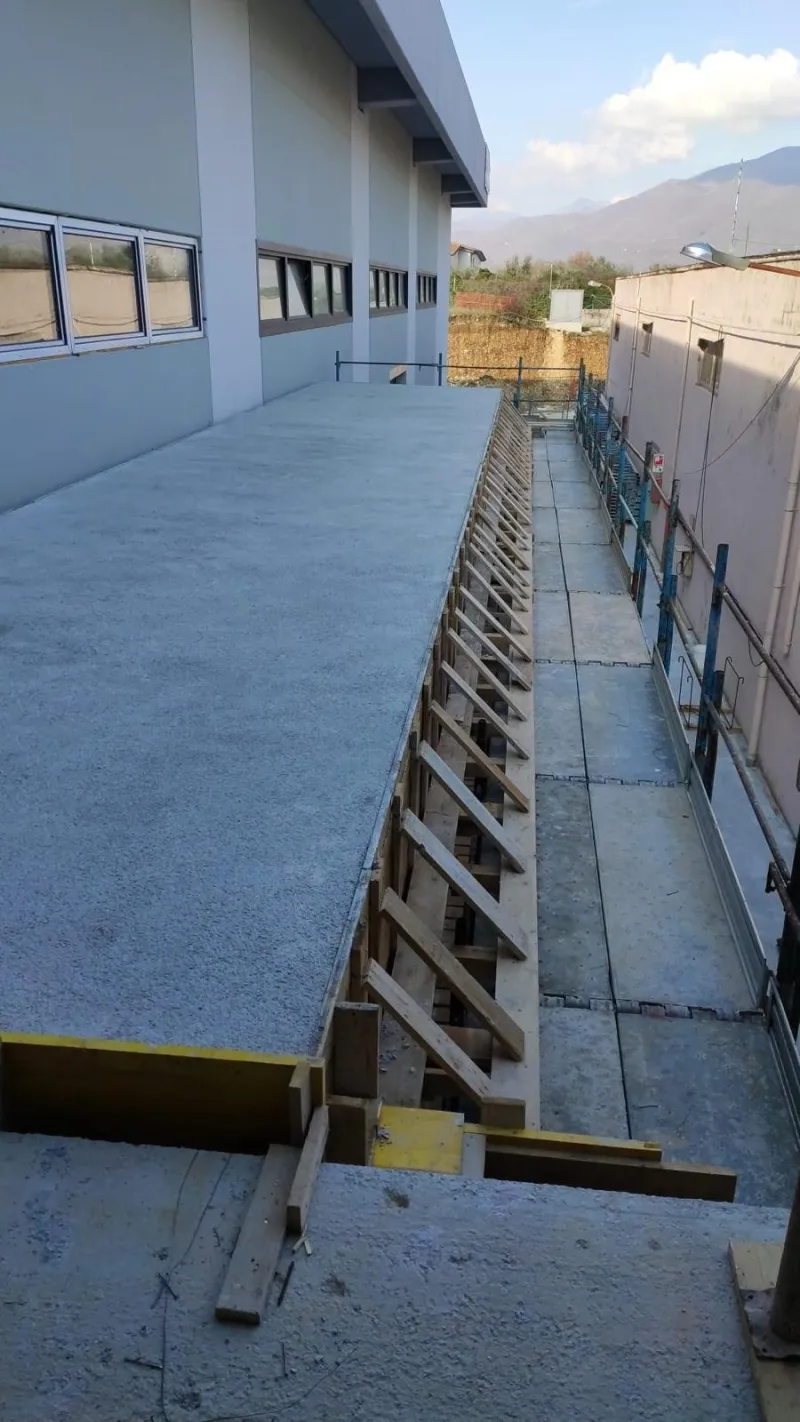 Istituto Giordano – fase di lavorazione in cantiere