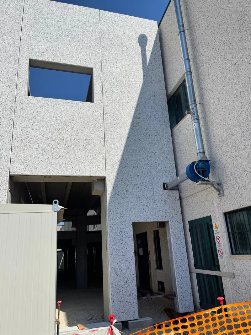 Istituto Giordano – fase di lavorazione in cantiere