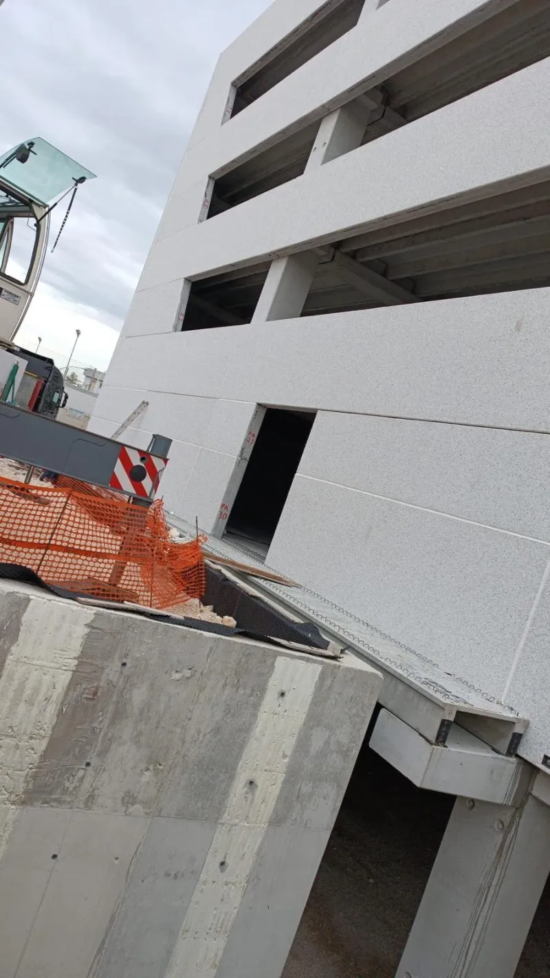 Istituto Giordano – fase di lavorazione in cantiere